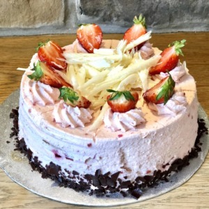 Celebration Cake – Strawberry Gateau