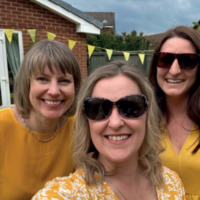 Host a Yellow Ribbon party!